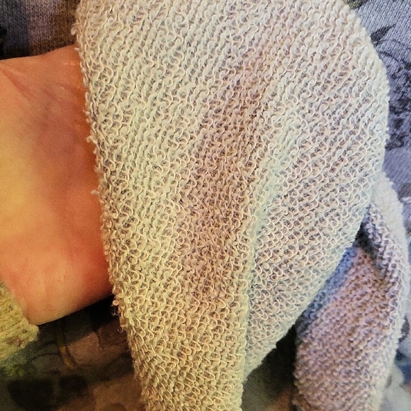 Zaroo Gray Knit Sweater - Picture 4 of 4